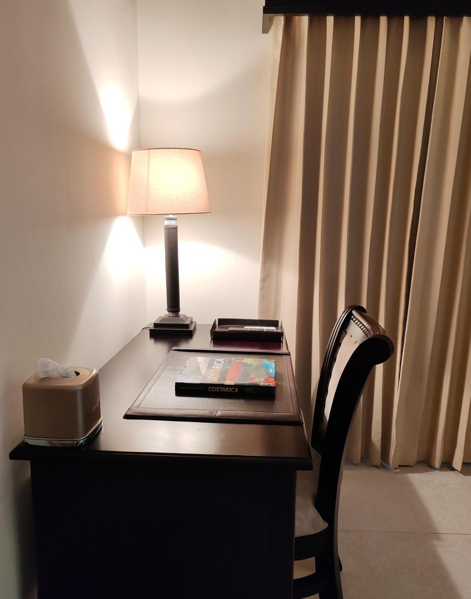 אסטריוס אסטה Marenaz Oceanfront Resort מראה חיצוני תמונה